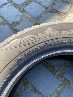 Celorocne 205/60 r16 - 5