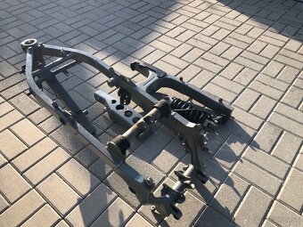 BMW f650gs ram, kyvka a tlmic - 5