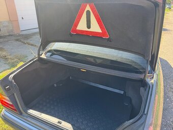 Mercedes W124 - 5