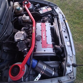 Opel Astra 2.0 16v GSI - 5