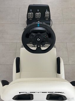 Herný set Playseat Evolution + Logitech G923 - 5