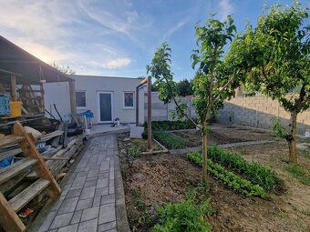 4 izb. rodinný dom s 342m2 pozemkom na predaj - 5