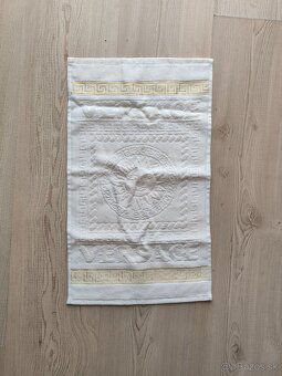 Kozmetický uterák Versace - 5