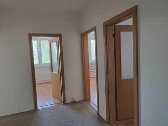 3 izb. byt, Bradáčova, Petržalka - 5