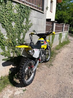 Suzuki DR 350s - 5