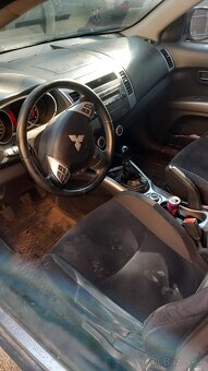 Mitsubishi Out II 2,0 TD, 103kW,BSI,man. r.v.2007 - 5