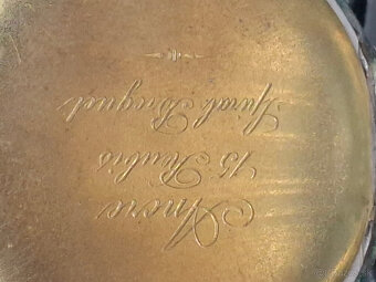 Predám funkčné starožitné strieborné vreckové hodinky REVUE - 5