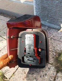 Zadné svetlá VW Passat b5 combi - 5