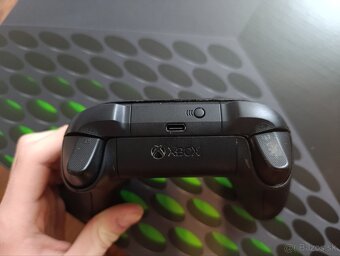 Xbox series X - 5