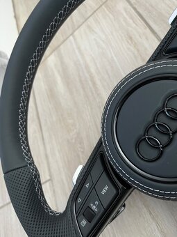 Audi skoseny excluzive volant s airbagom a F1 padlami - 5