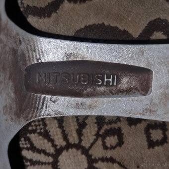 MITSUBISHI disky 5x114,3 R16 6,5J ET46 - 5