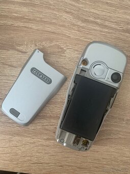 Alcatel OT735 - 5