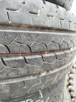 215/70r15 C letné - 5
