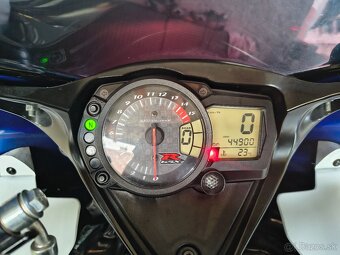 Suzuki gsxr 1000 k7 - 5