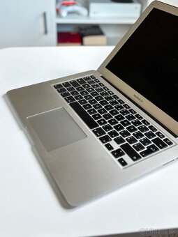  Apple MacBook Air 2017 13.3" - 5