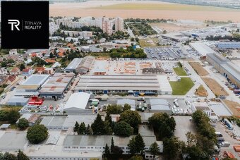 Moderný a Komerčný areál na predaj - možnosť rozdeliť na čas - 5