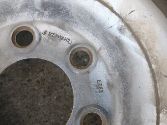 Predam 4ks disky 6x130 na sprinter crafter 235/65 r16c - 5