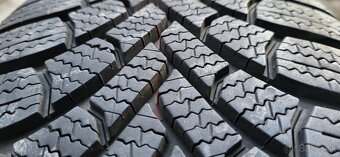 205/55R16 Bridgestone - 5