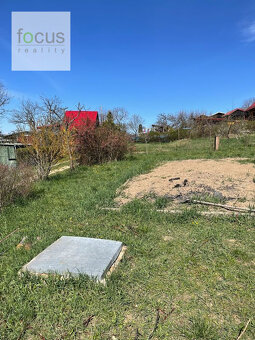 Predám záhradu s elektrickou prípojkou - 5