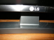 LG 55UM7660PLA zdroj z LCD TV - 5