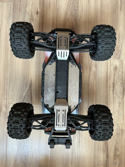 Traxxas Maxx - 5