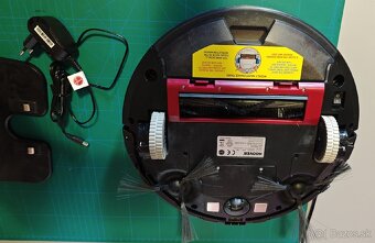 Hoover H-GO 300 HYDRO robotický vysávač - 5
