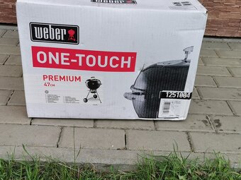Predám novy gril WEBER One Touch Premium - 5