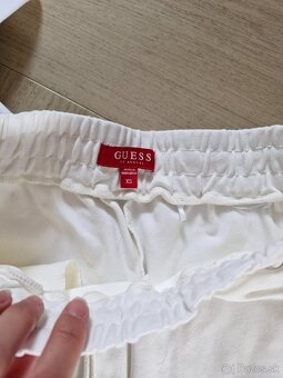 Guess biela smotanova teplakova suprava - 5