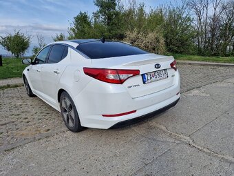 KIA Optima Hybrid 2.0 - AT/6 - 5