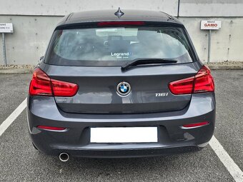 BMW 116 i benzín - 5