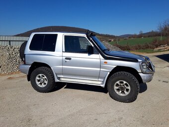 Predám Mitsubishi Pajero Classic 2,5 TD - 5