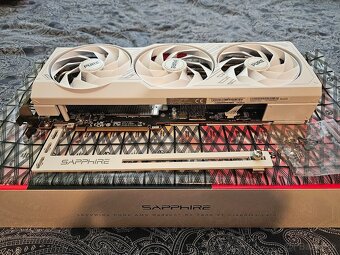 AMD Radeon RX 7800 XT SAPPHIRE PURE GAMING OC 16GB - 5