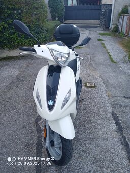Predám skúter Piaggio Fly 50 4T 2V - 5