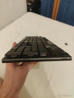 Predám bezdrôtovú mechanickú klávesnicu Logitech G915 - 5