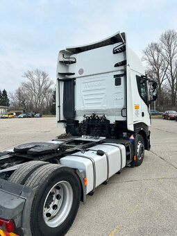 Stralis - 5