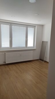 PRENÁJOM 3 IZBOVÝ BYT - SÍDLISKO NAD JAZEROM - 5