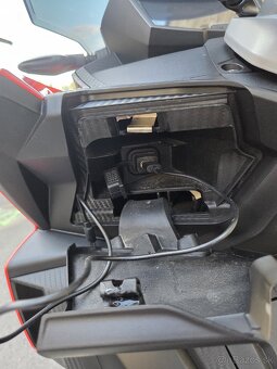 Predam Aprilia SR GT 200 sport - 5