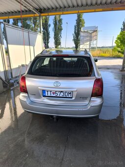 Toyota Avensis combi 2,0 D4D - 5