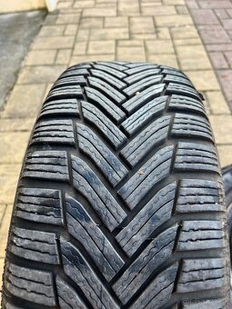 Zimné pneu 215/60 R16 MICHELIN  DOT22 - 5