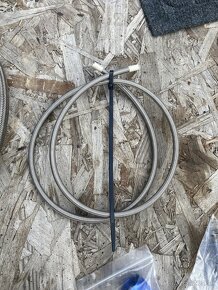 Predám olejové hadice a spojky - 5