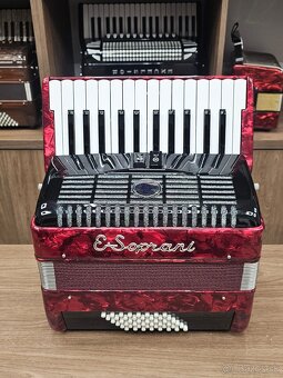 Novy akordeon E-soprani vhodny do ZUŠ - 5