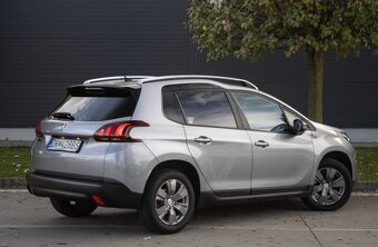 Peugeot 2008 1.2 PureTech Style - 5