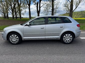 Audi A3 Sportback 1.6 benzin 1.majitel - 5
