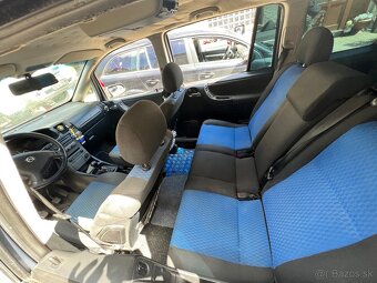 Opel Zafira 2.0 dti 74kw - 5
