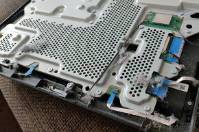 Servis PS4 - Zbavte sa hluku a prehrievania, oprava ovládača - 5
