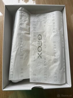 Nové krémové tenisky Geox - 5