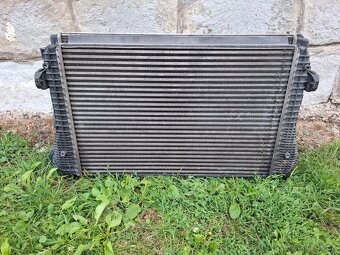Chladič vody, intercoler, sahara VW Passat b6 - 5