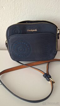 Kabelka Desigual - 5
