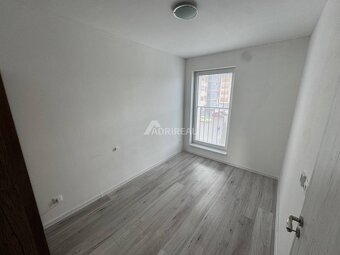 NOVÁ CENA: 1i byt; 34 m2; POPRAD ; 105.900 €+ DOHODA NA CENE - 5