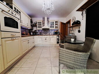 Rodinný dom s romantickou a chalupárskou atmosférou v podh - 5